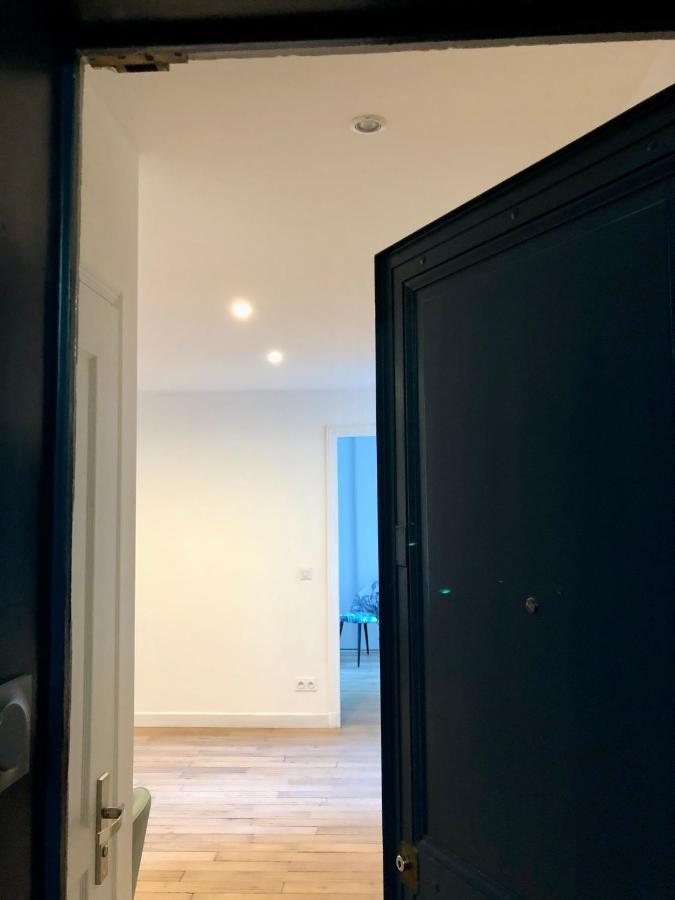 Rare Appartement D'Architecte En Haut De Montmartre Париж Экстерьер фото