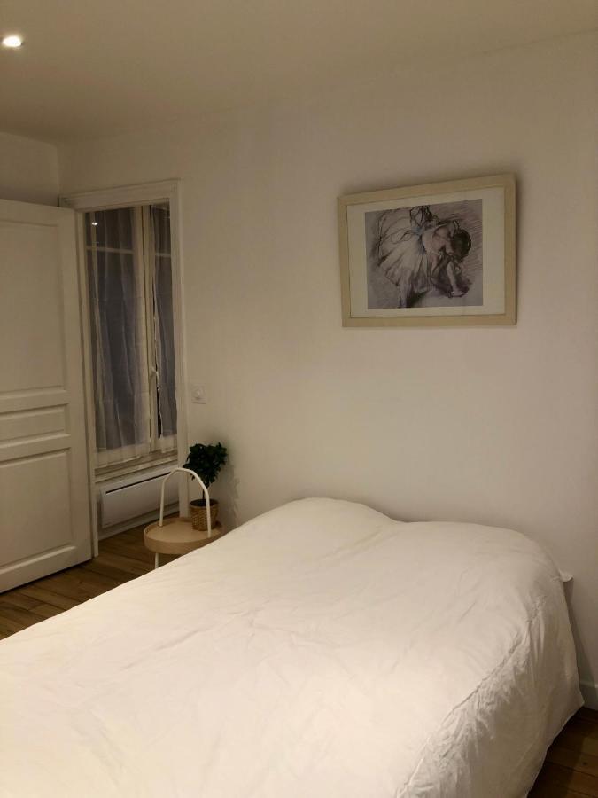 Rare Appartement D'Architecte En Haut De Montmartre Париж Экстерьер фото