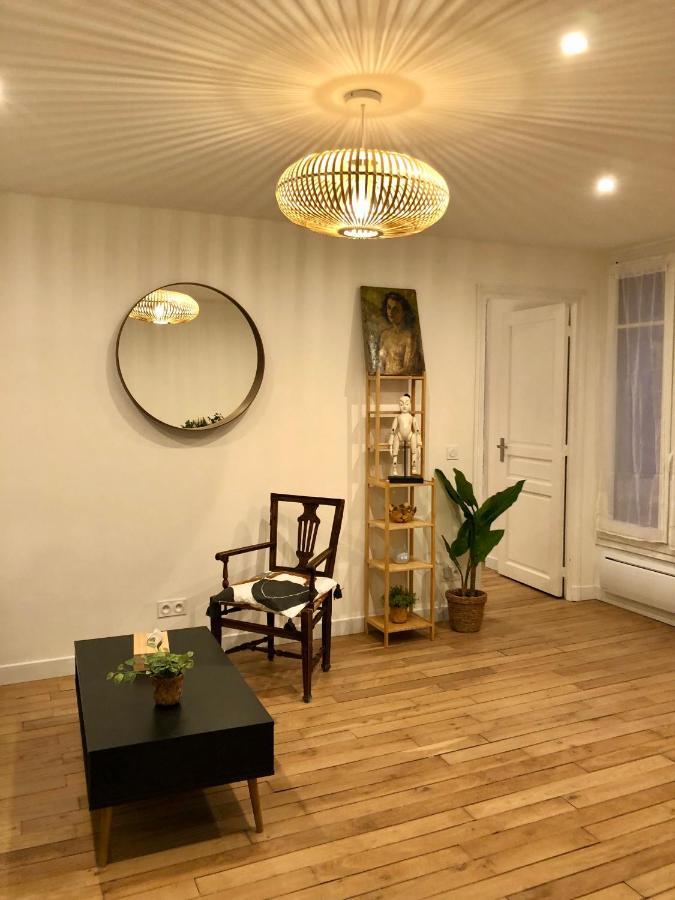 Rare Appartement D'Architecte En Haut De Montmartre Париж Экстерьер фото